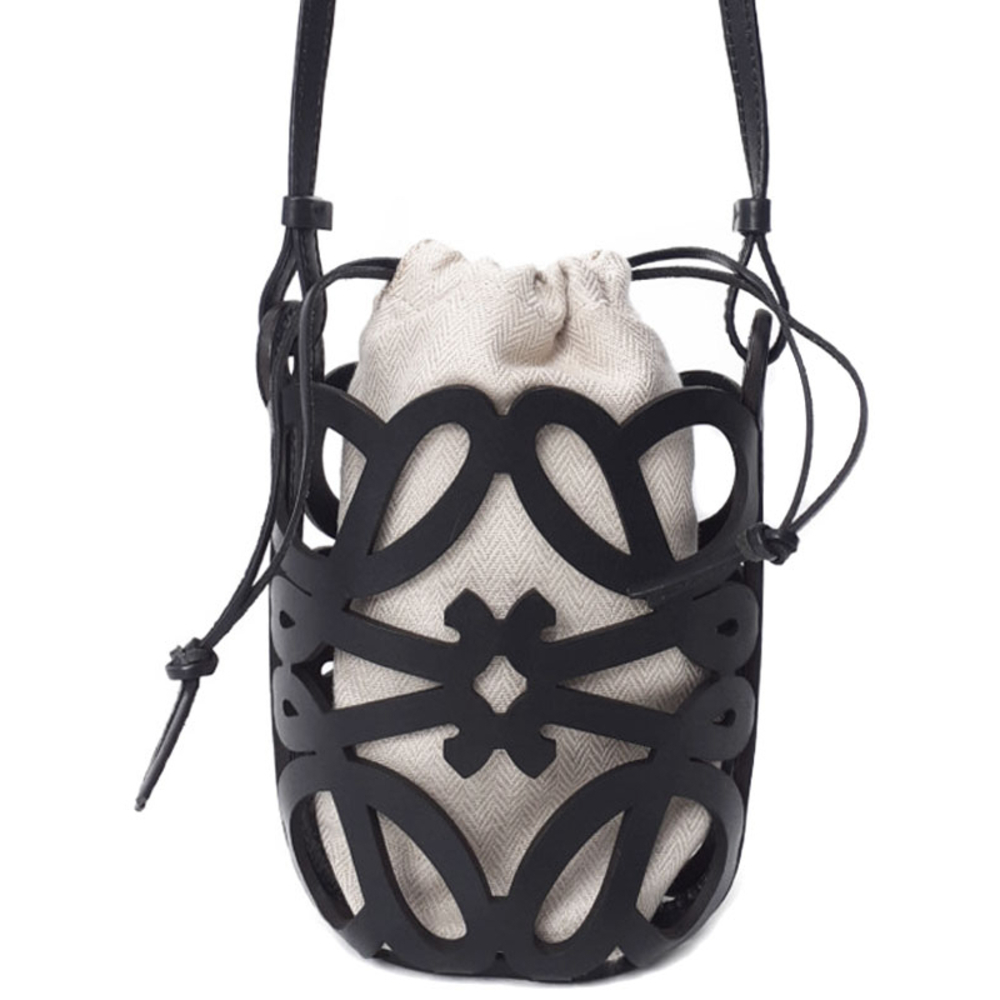 バッグ LOEWE Anagram Cut-out Pocket Bag Black Buy LOEWE Black